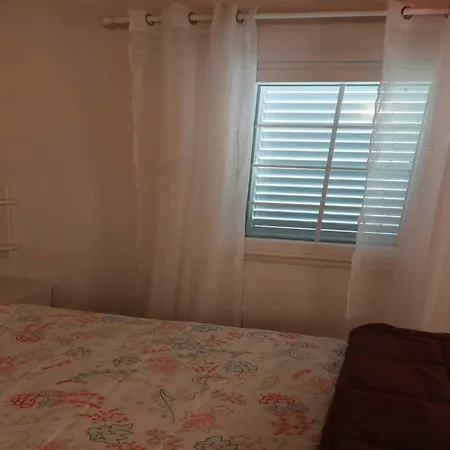 Kamenice - One Bedroom With Terrace Gruda