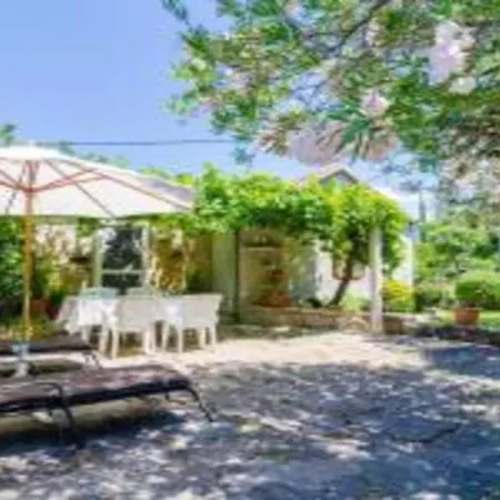 Kamenice - One Bedroom With Terrace Holiday home *