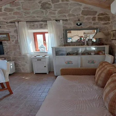 Kamenice - One Bedroom With Terrace
