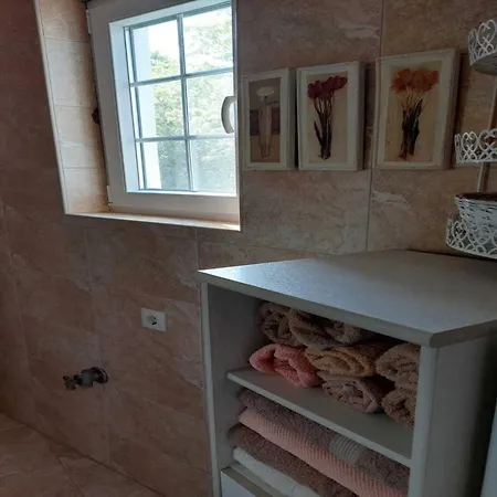 Semesterbostad Kamenice - One Bedroom With Terrace *