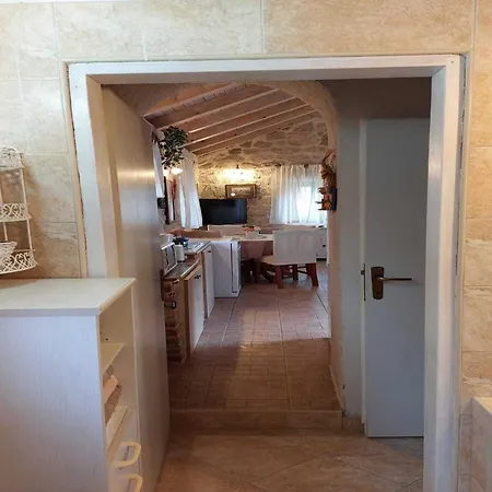 Kamenice - One Bedroom With Terrace Semesterbostad *