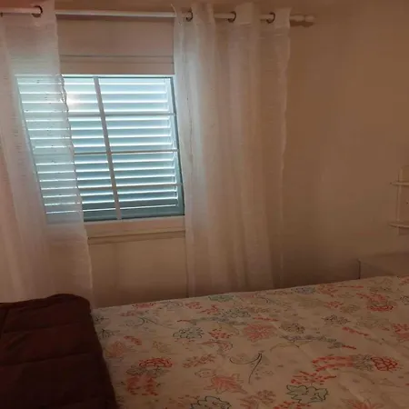 Semesterbostad Kamenice - One Bedroom With Terrace *